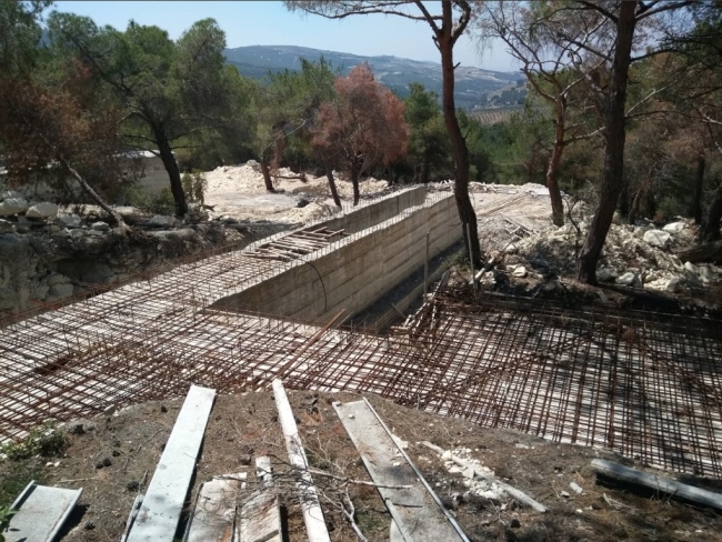 Afrin'de hava saldırılarına karşı korumalı terörist kampı tespit edildi